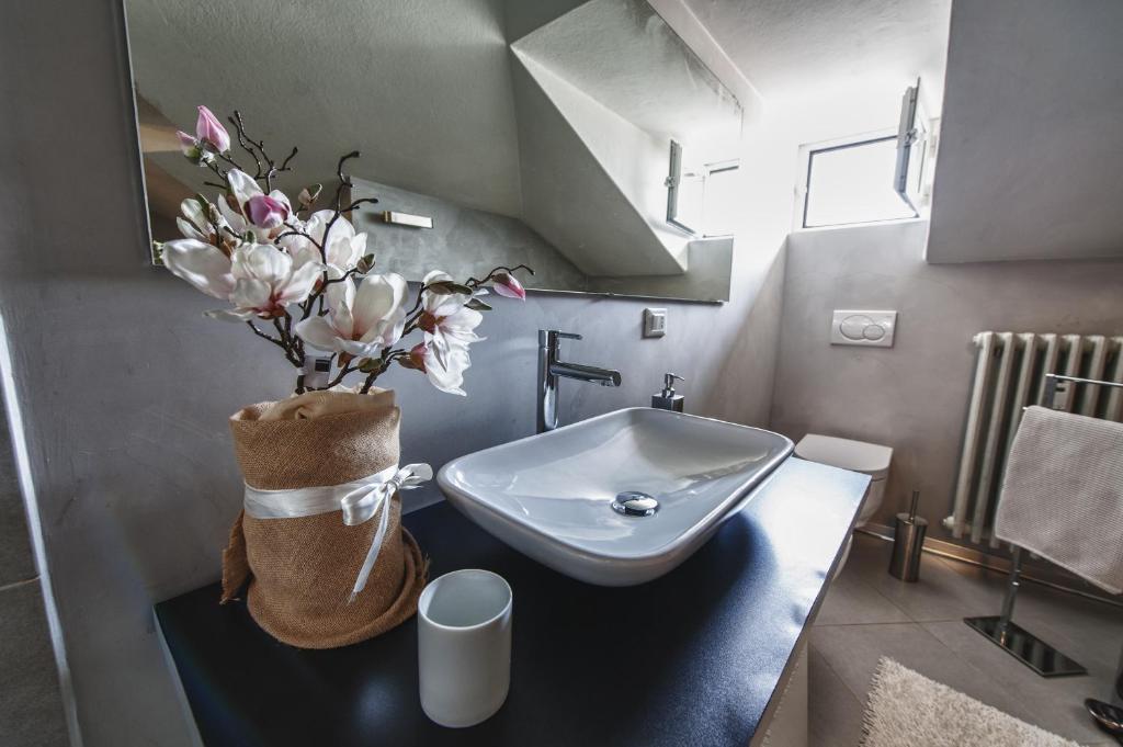 Cute & Cozy Terrace Apartment Bergamo Ruang foto