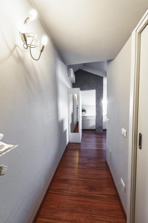 Cute & Cozy Terrace Apartment Bergamo Ruang foto